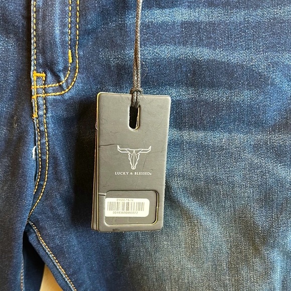 Lucky & Blessed Flare Jeans Size 14 Dark Wash Wide Leg Distressed Details - Picture 8 of 12